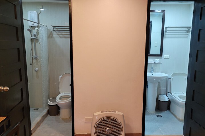 Room 57 of 112