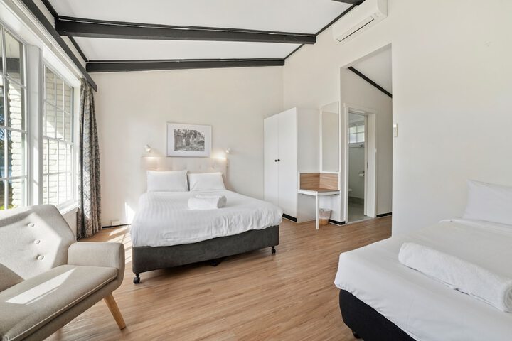 Room 12 of 62