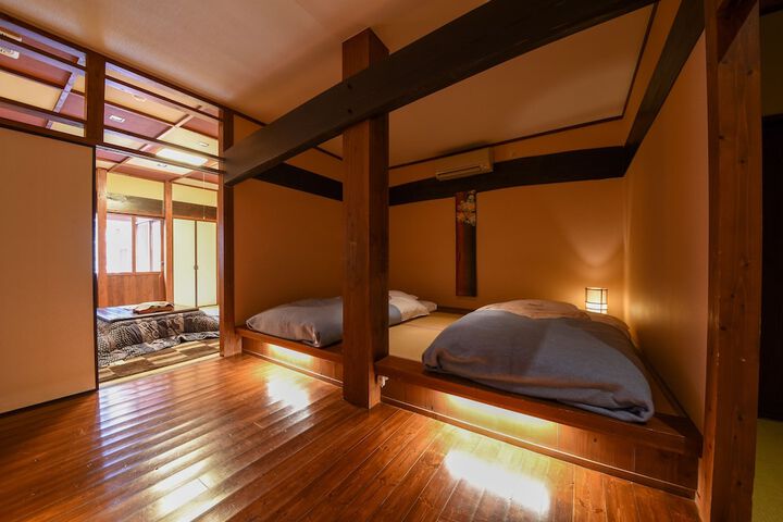 Room 25 of 119