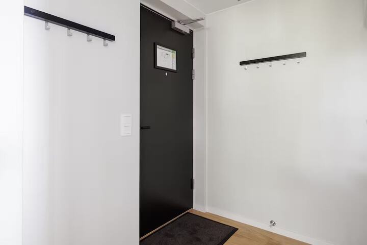 Room 30 of 162