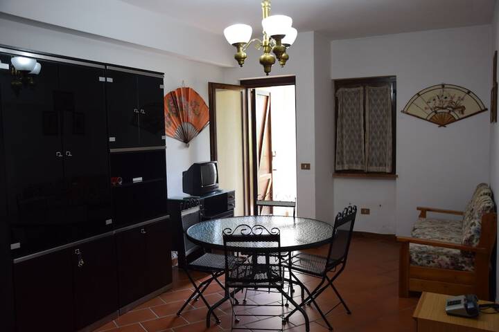 Room 13 of 19
