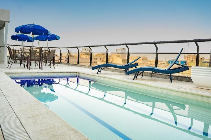 Pool 38 of 67