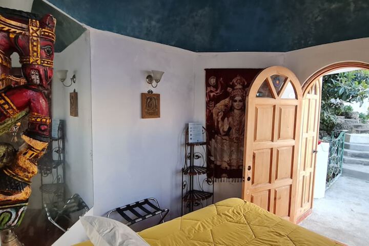 Room 25 of 88