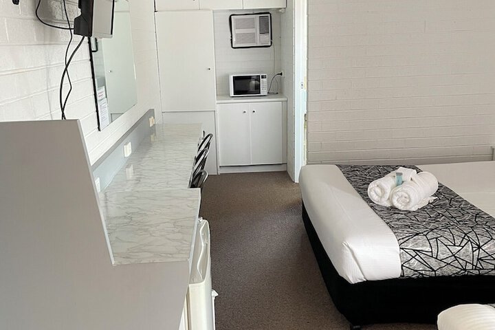 Room 12 of 70