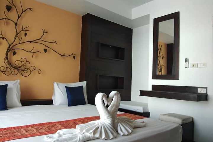 Room 14 of 53
