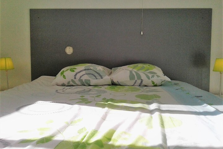 Room 5 of 22