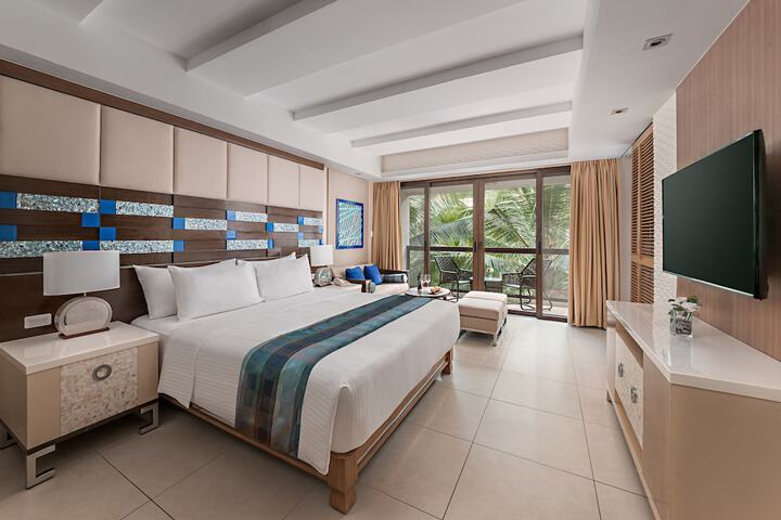 Room 20 of 38