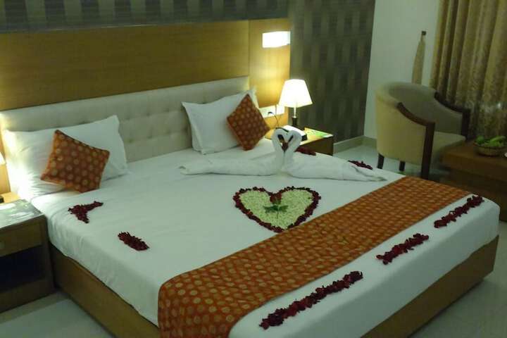 Room 7 of 117