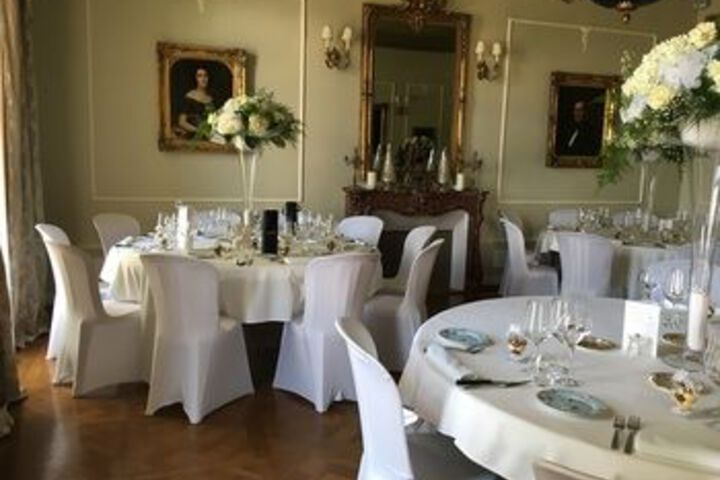 Dining Photos