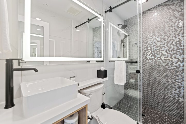 Clean Restrooms