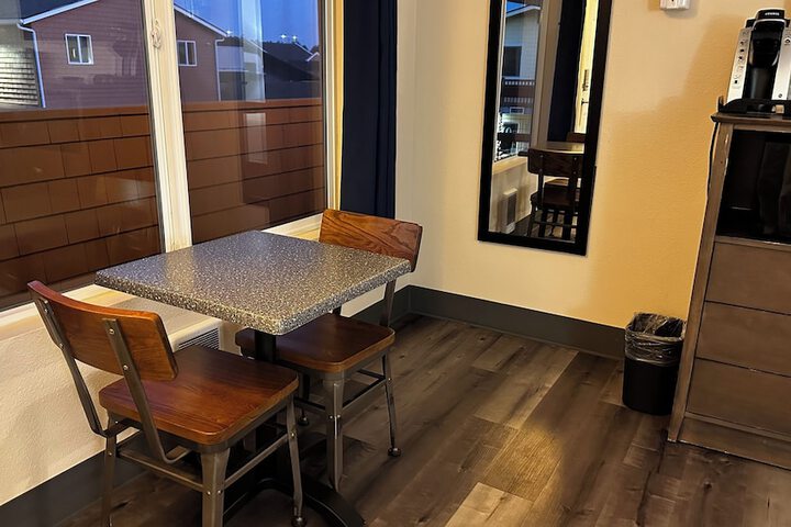 Room 61 of 159
