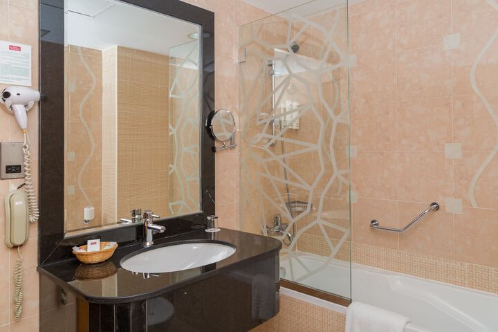 Clean Restrooms