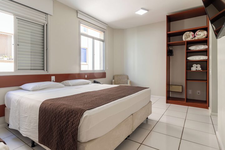 Room 4 of 31