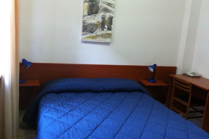 Room 7 of 56