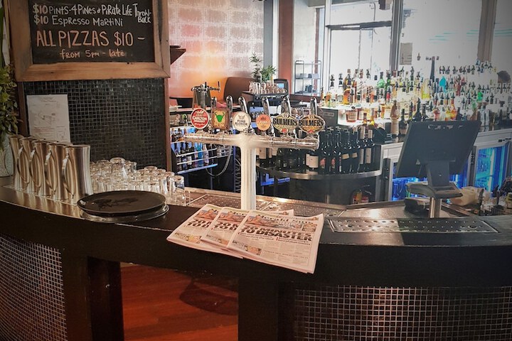 Entertainment 34 of 37