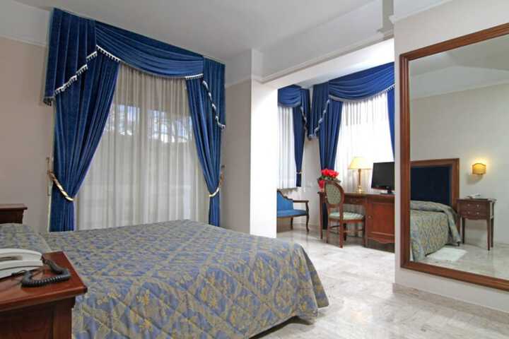 Room 15 of 55