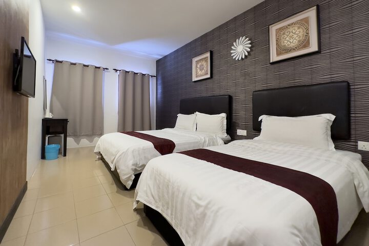Room 29 of 74