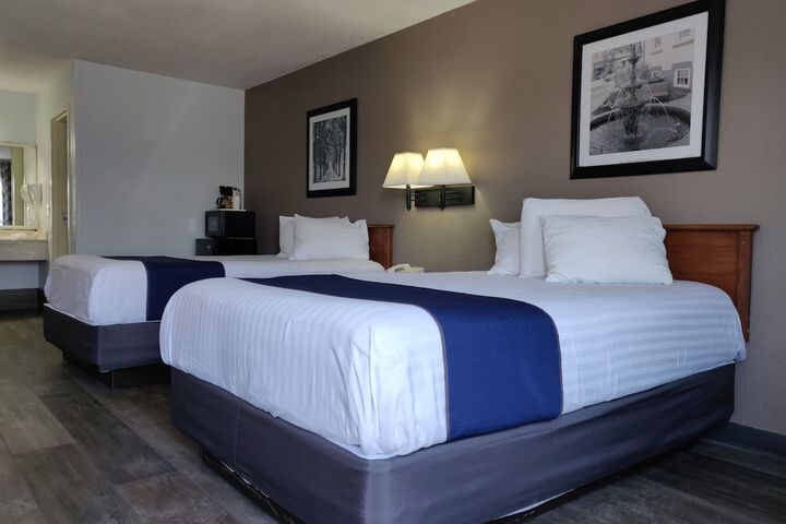 Deluxe 2 Double Beds (17 of 24)