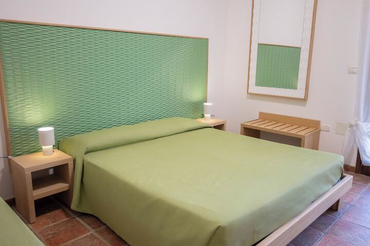 Room 5 of 58