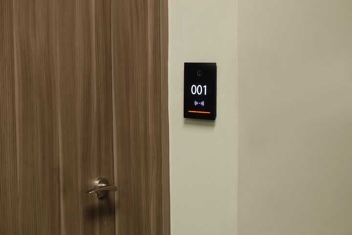 Room 57 of 86