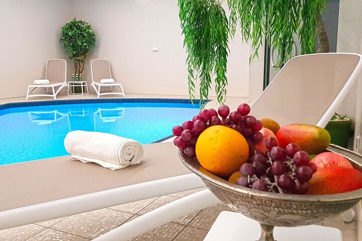 Pools & Facilities