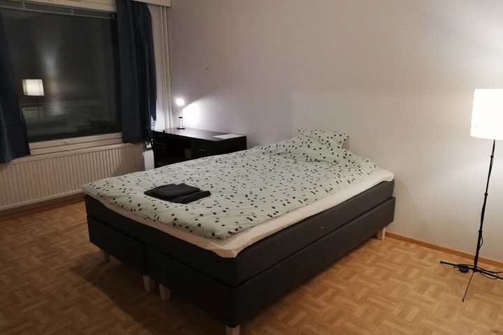 Room 4 of 18