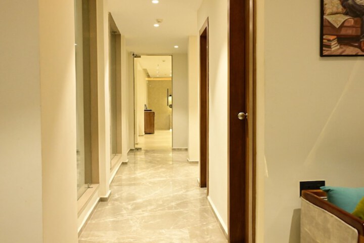 Hotel Interior 8 of 48