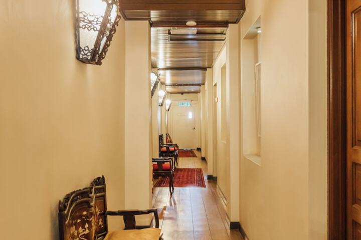 Ballroom/Hall 52 of 63