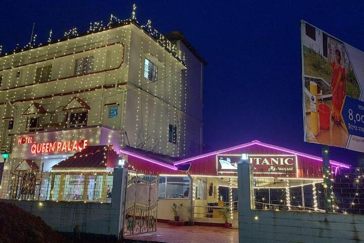 Hotel Queen Palace