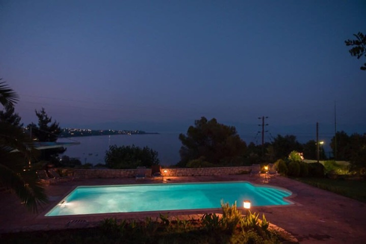 Pool Hotel