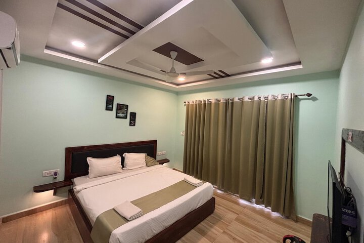 Room 18 of 45