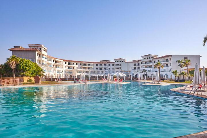 Image of Golden Palace Marina Hotel