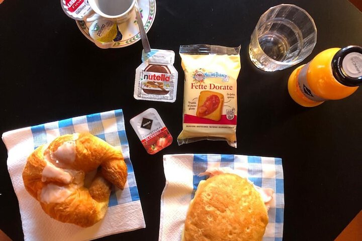 Breakfast/Coffee Service 112 of 132