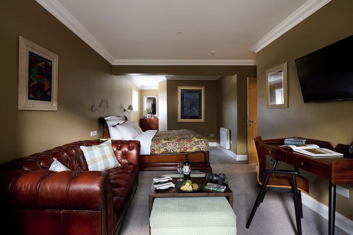 Room 35 of 118