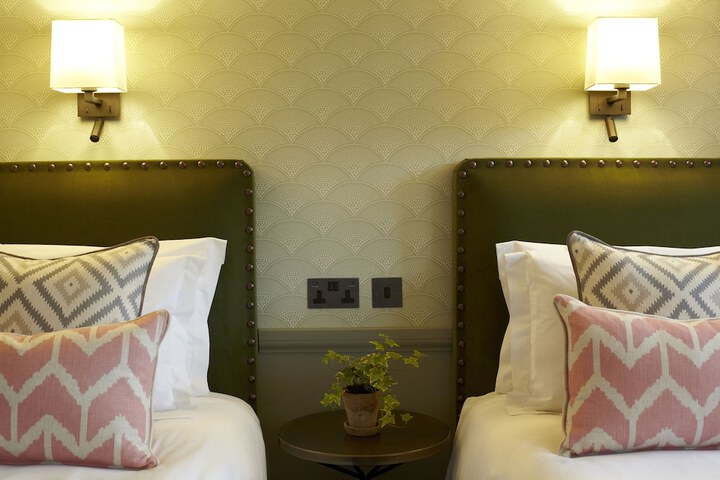 Room 14 of 79