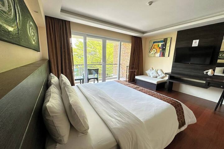 Room 42 of 91