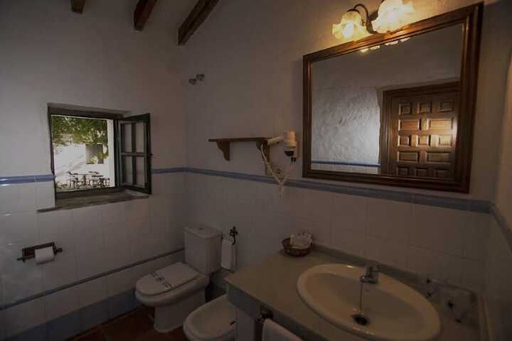 Room 22 of 45