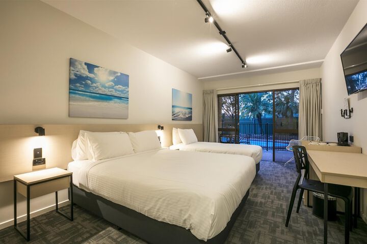 Room 7 of 51