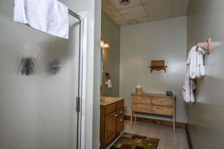 Room 15 of 16