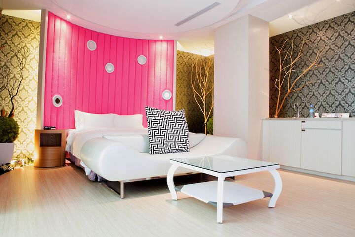 Room 25 of 55