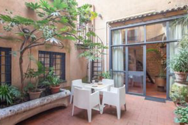 Rental in Rome Pantheon
