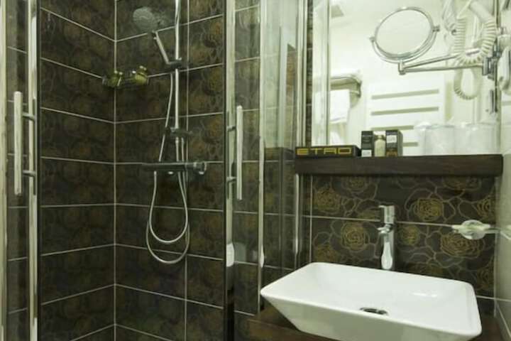 Bathroom Interior Photo