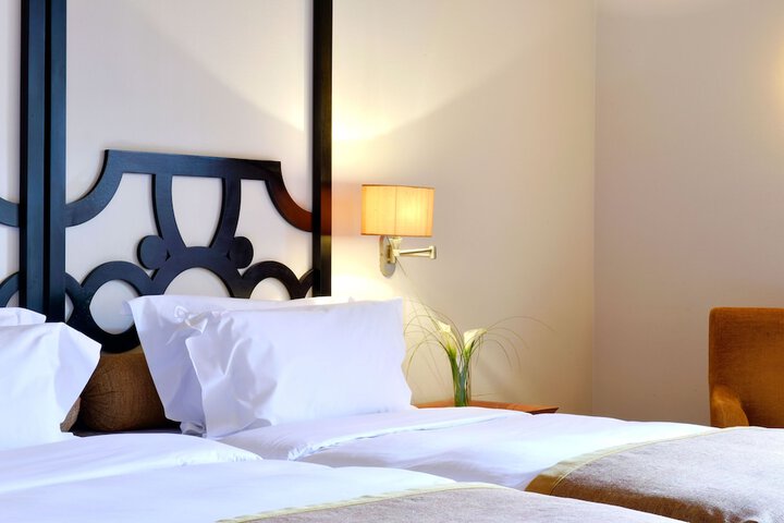 Room 4 of 29