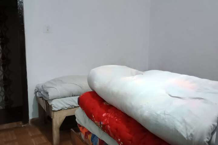 Room 12 of 40