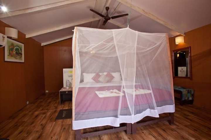 Room 16 of 35