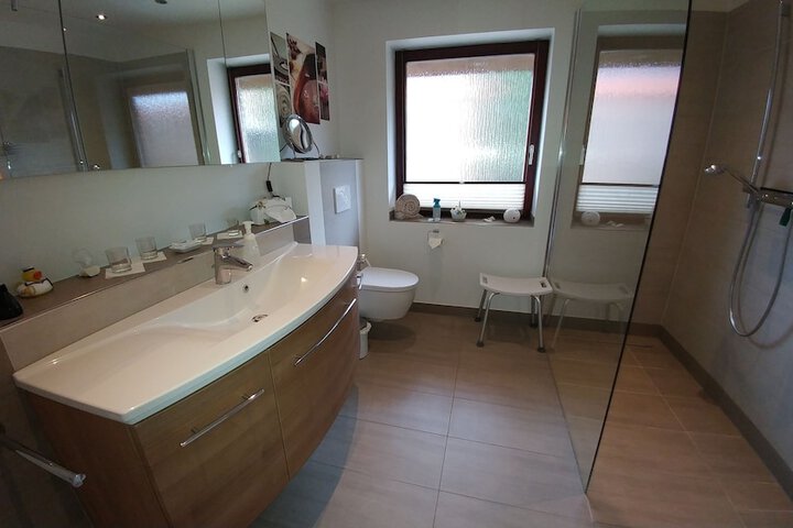 Room 14 of 51