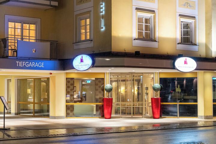 Hotel 2 of 158