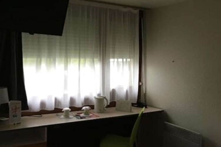 Room 7 of 46