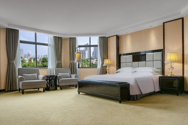 Room 2 of 29