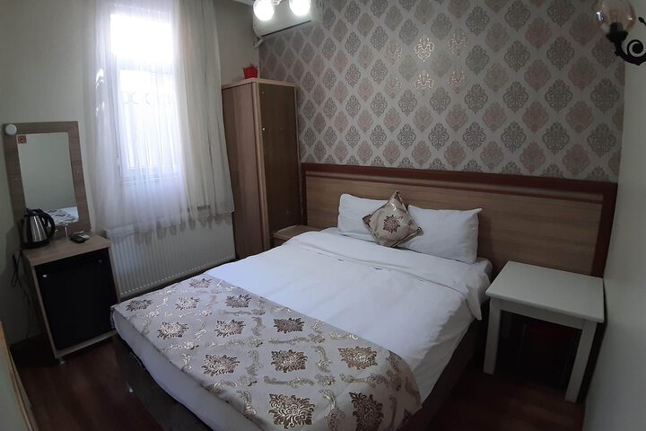 Room 29 of 123